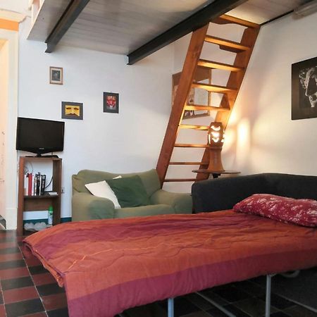 Affascinante Monolocale In Palazzo Storico, 50Mtr Da Piazza Azuni Apartment Sassari Luaran gambar